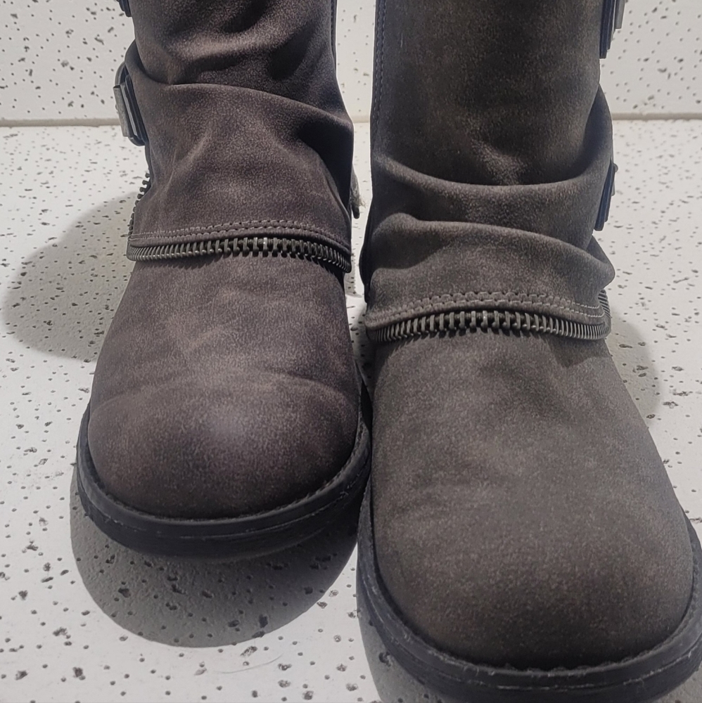 NOT RATED ANKLE BOOTS - Picture 3 of 7